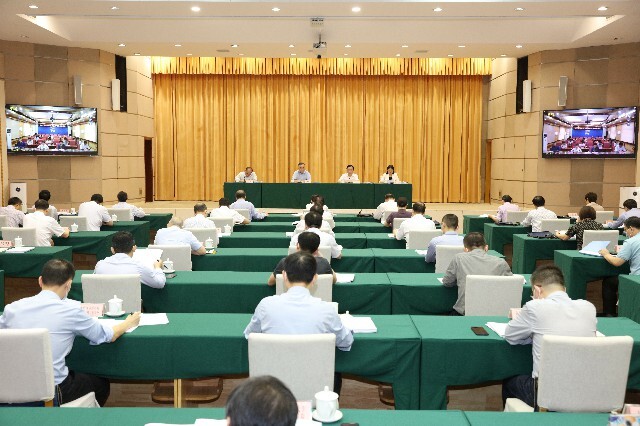 1 2021年全区中医药工作会议现场~1.jpg